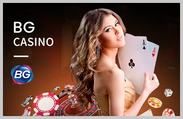 Bàn chơi casino trực tuyến với dealer người thật, thể hiện các trò Baccarat và Roulette tại f168bet
